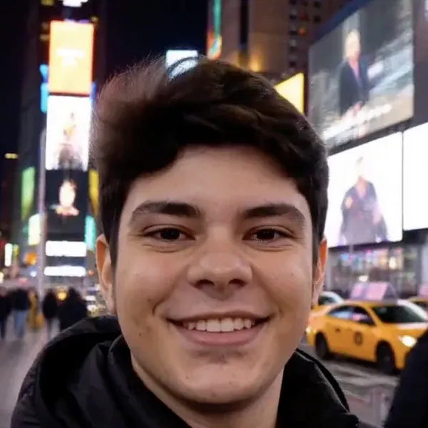 Foto do Italo, autor do Apps que Pagam